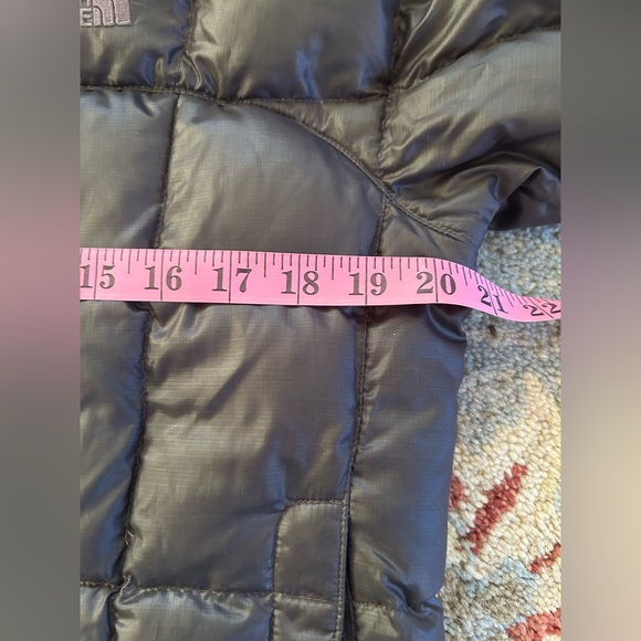 The North Face Dark Gray Goose down coat - Picture 10 of 10